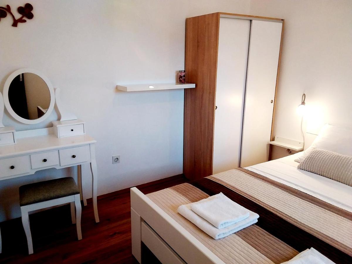 Apartman Tomo Πούλα Εξωτερικό φωτογραφία
